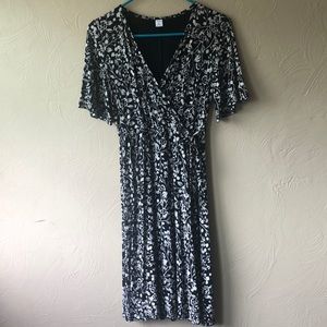 Old Navy Faux wrap front dress